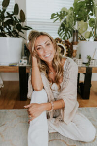 Why Mindfulness Isn’t About Clearing Your Mind (And What To Try Instead When You’re Anxious)