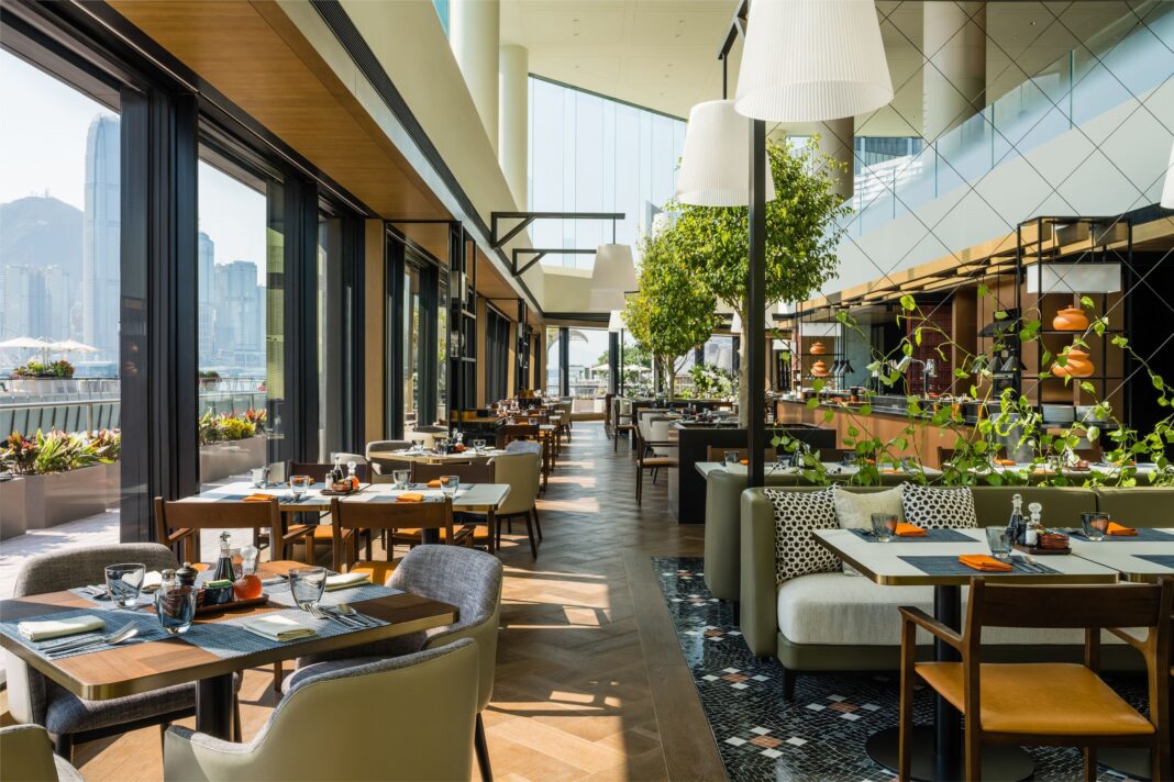 15 Best Hotels in Hong Kong for Legendary Luxury Stays and Boutique Hideaways