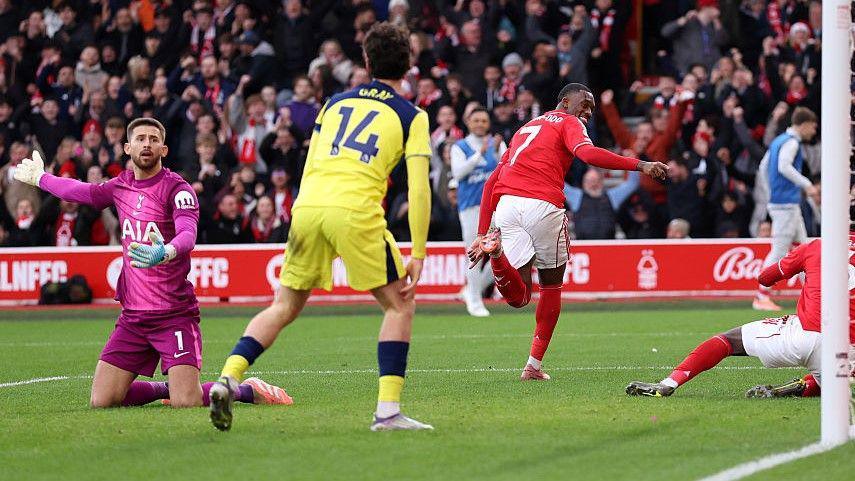 ‘Burning, annoying’ – Frank calls for time after ‘very bad’ Spurs loss