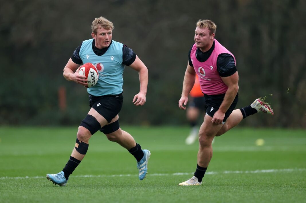 Region to make emergency signing as legend saddened by Welsh exodus