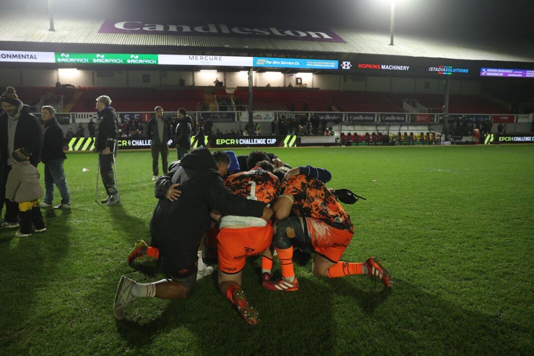 Louis Rees-Zammit pulled from team last minute and Dragons celebrate in poignant scenes