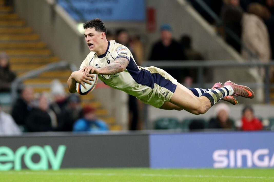 ‘Special’ Louis Rees-Zammit scores jaw-dropping solo try as Ugo Monye blown away