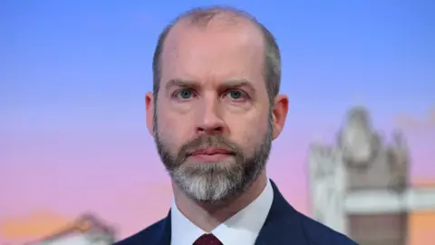 I bought two pairs of leggings – but accidental subscription meant they cost me £5,000