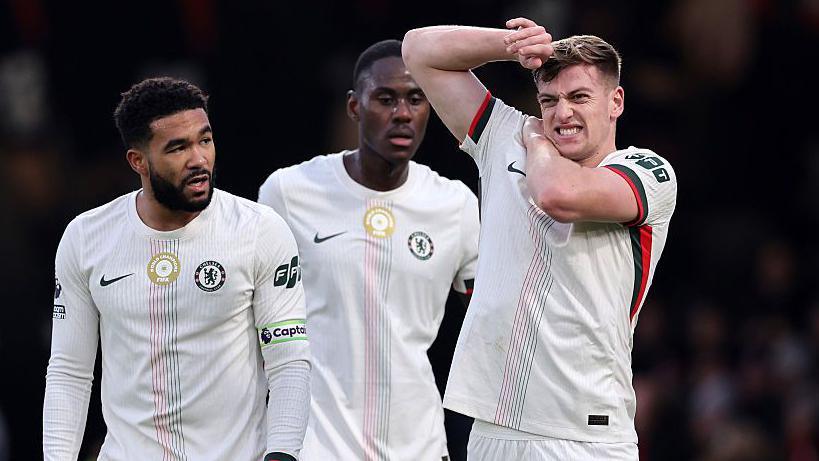 ‘Quite bad’ injury worsens Delap’s Chelsea start