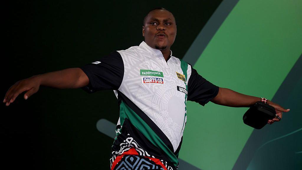 David Munyua on the Alexandra Palace stage