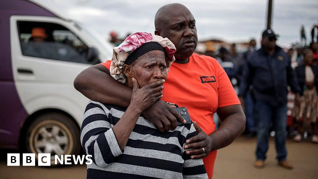 Gunmen kill nine in South Africa tavern attack