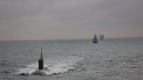 Royal Navy shadows Russian submarine through English Channel