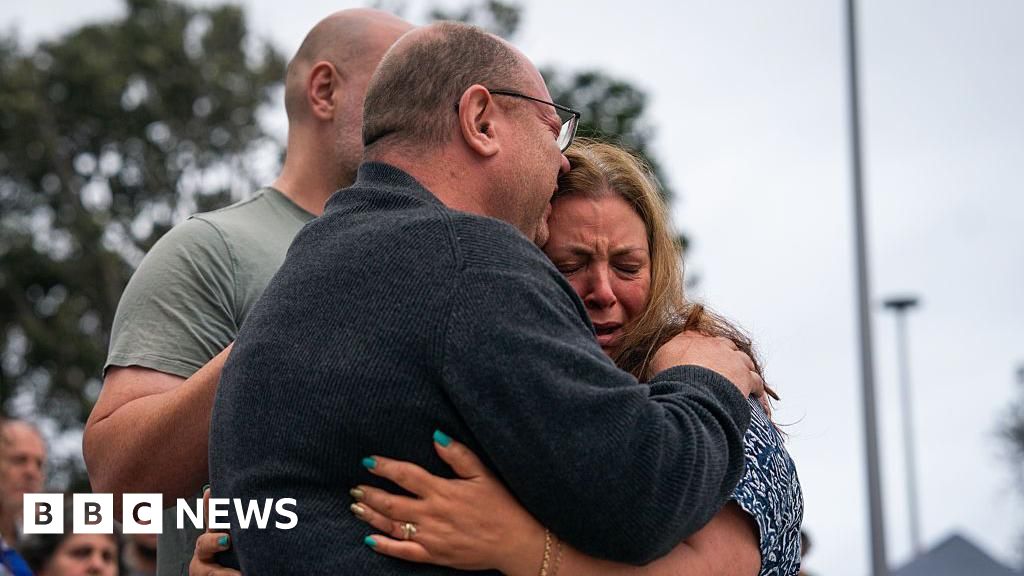 ‘It’s just a nightmare’: Ten-year-old victim’s mum speaks at Bondi memorial