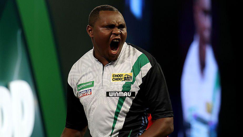 Kenyan debutant Munyua shocks De Decker at Worlds