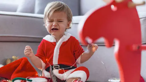 Ho ho no! Four ways to stop kids’ Christmas meltdowns