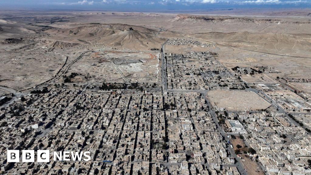 Two US soldiers and interpreter killed by IS gunman in Syria, US says