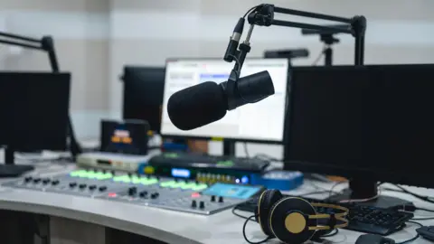 Radio station cleared over swearing played on loop