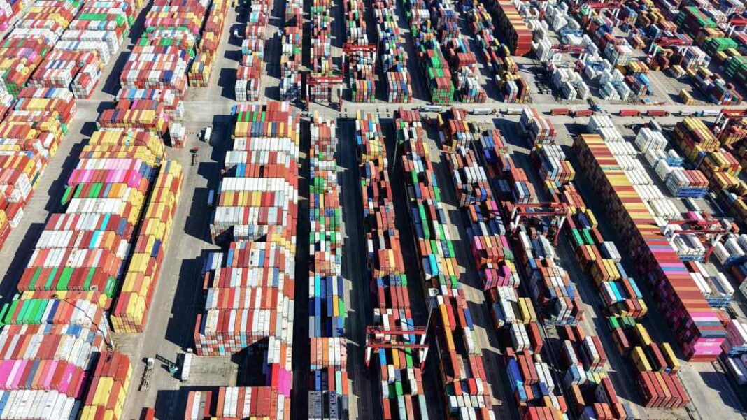 US tariffs prompt surge in Chinese exports to south-east Asia