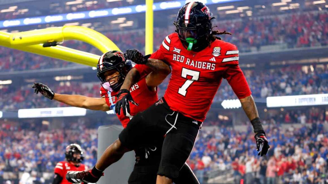 Elite college sports group nears $500mn private capital deal