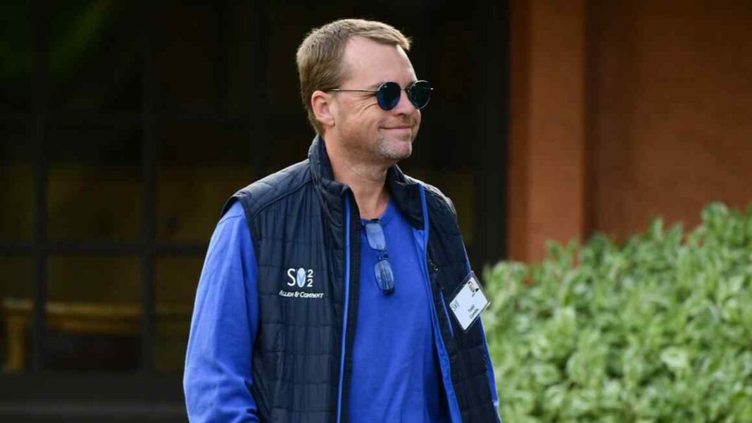 Berkshire Hathaway stock picker Todd Combs to leave for JPMorgan